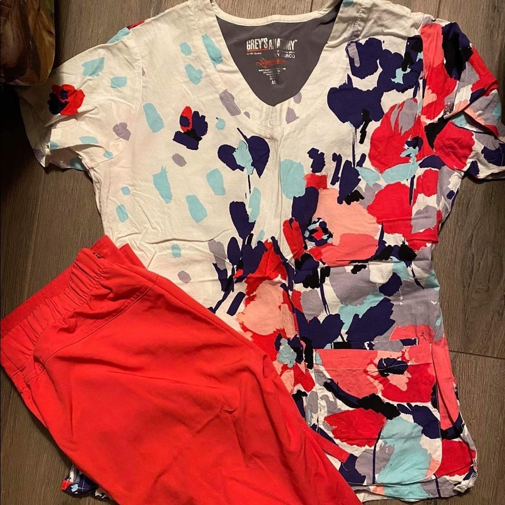 Greys Anatomy Scrubs